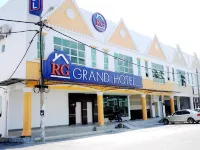 RG Grand Hotel Hotel dekat BSL Ecofarm