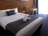 Kerang Motel Hotels near Swan Hill Anglican Church