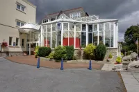 Diplomat Hotel and Spa Các khách sạn gần Parc Howard