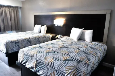 Motel 6 Burnsville, MN Hotels near Grand Slam