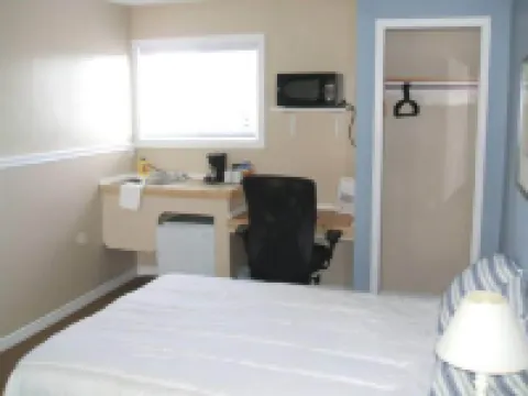 Wheel Inn Motel