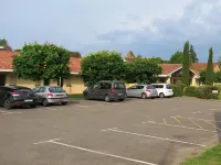 Fasthotel Sarlat - Abbys Hotel - ที่มีที่จอดรถ