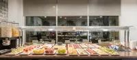 Ilunion Alcalá Norte - sarapan