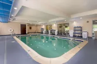 Comfort Inn & Suites Hillsville I-77 Hôtels à : Galax