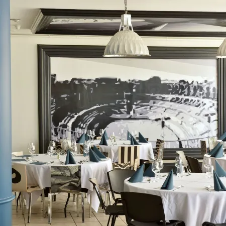 Hôtel Arles Plaza