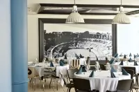 Hôtel Arles Plaza