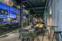 Moxy Glasgow Merchant City - bar