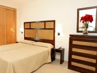 On Family Islantilla Hotels in Costa Occidental
