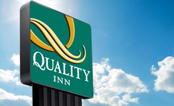 Quality Inn Roseville-Detroit North