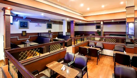 The Grand Regent Отели в г. Коимбатур