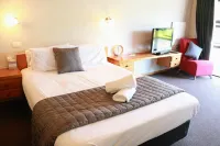Haruru Falls Motel & Conference Centre