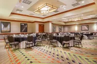 Holiday Inn 大學廣場，草地滾球場 鮑靈格林住宿飯店