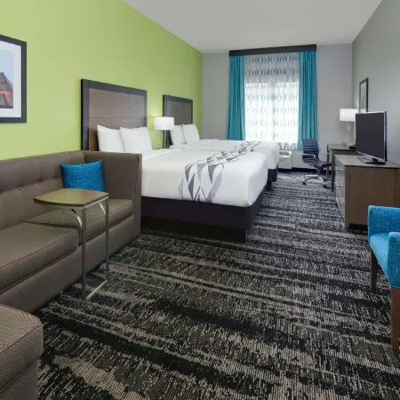 La Quinta Inn & Suites by Wyndham Tyler South Hotel di Smith County