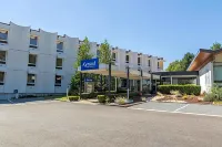 Kyriad le Creusot - Montchanin Hotels in Écuisses