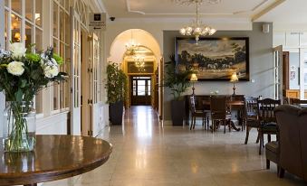 2. 웨스트 코크 호..