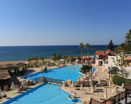 Kapetanios Aqua Resort Hotels in Coral Bay