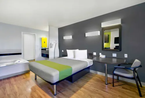 Studio 6 Victorville, CA - Apple Valley Hotels in Apple Valley