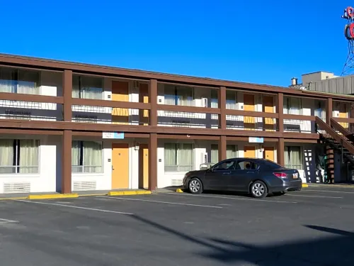Thunderbird Motel Hotels in Elko