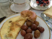 Crown House B&B Hotels in Lake Cowichan