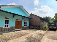 SS HOMESTAY UNGARAN Hotel dekat Lahan Wujil