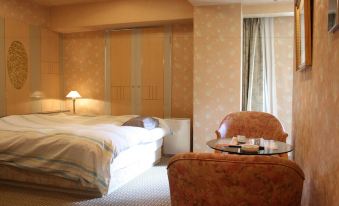 Hotel Alpina