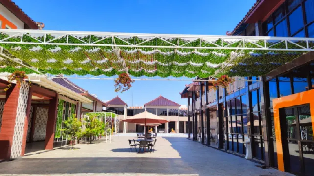 Grand Wisma Hotel Hotel di Lamongan