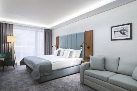 Green Mountain 5* Hotel