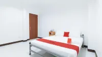 RedDoorz @ El Cuarto SRP Talisay Hotels in Minglanilla