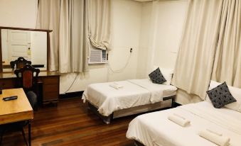 The White B&B Bacolod - Housity