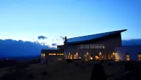 Heidi's Village Clarakan Hotels in Нірасакі