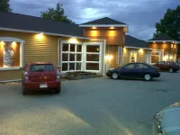 La Plage Motel فنادق في Montmagny