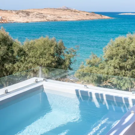 Paros Comfy Suites