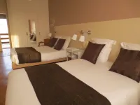 Logis l'Auberge du Gros Hotels in Flocourt