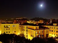 L'Una di Notte Hotels near Stazione di Salerno