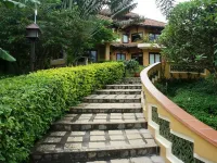 Poshanu Resort Hotels in Phu Hai