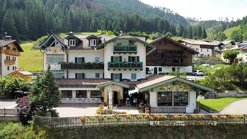 Hotel Piedibosco Hotels in Moena