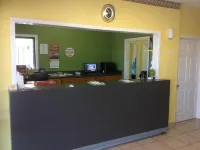 Relax Inn Canton