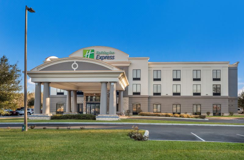 Holiday Inn Express & Suites Perry by IHG