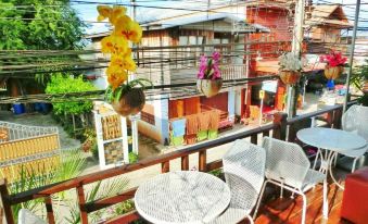 Khobjaina Homestay Soi 4