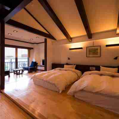 春日飯店 Rooms