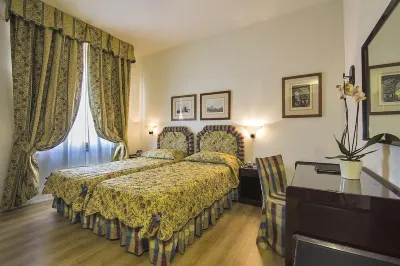 Hotel Italia Hotels near Siena Train Station