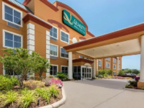 品質套房酒店 西門羅酒店