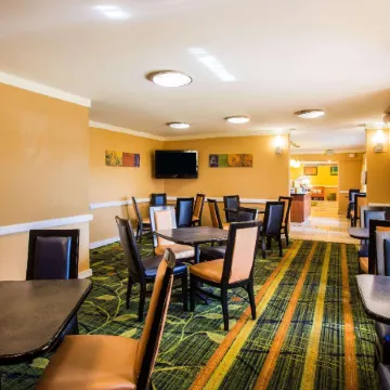 Days Inn by Wyndham Florence Near Civic Center