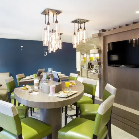 EVEN Hotel NORWALK by IHG