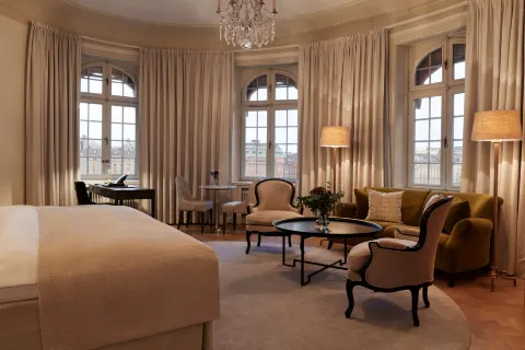 Hotel Diplomat
