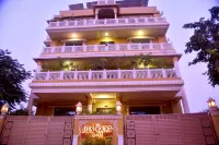 Jeenmount Heritage Boutique Hotel-Jln Marg - Water Park