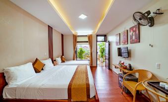 Nana Homestay & Villa