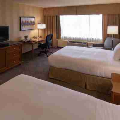 DoubleTree by Hilton London Ontario Rooms