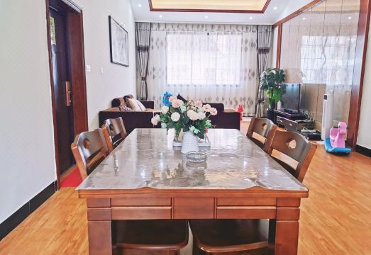 八角楼下民宿（虹桥东路分店）Hotel Overview