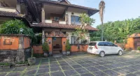 Dewi Sinta Hotel and Restaurant Отели в г. Танах Лот